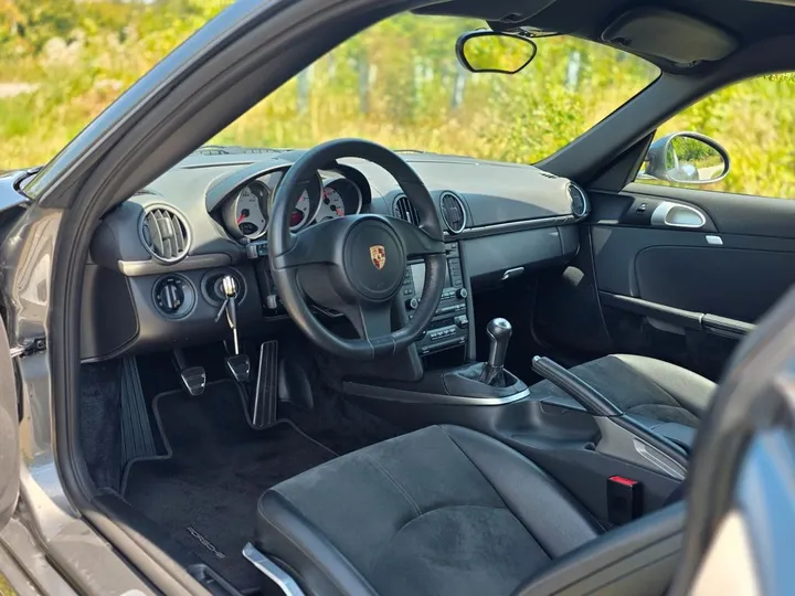 Porsche Cayman