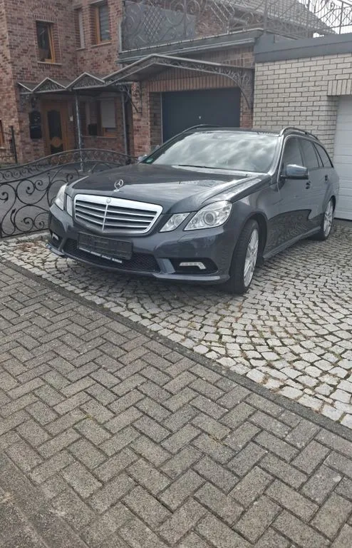 Mercedes-Benz 200