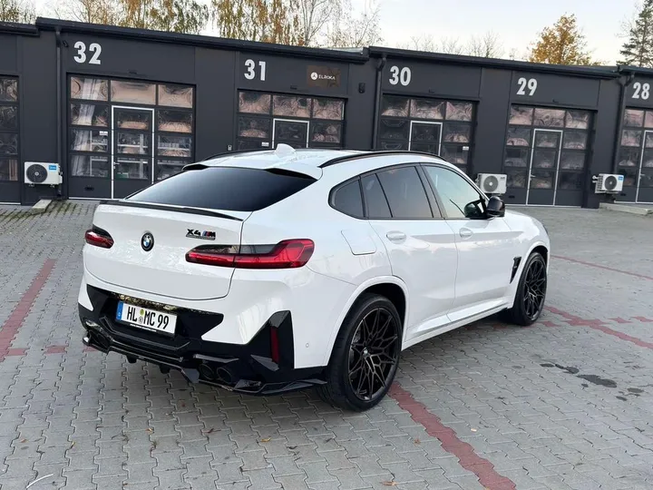 BMW X4 M