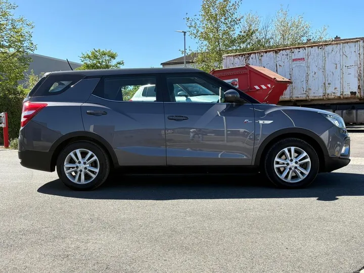 Ssangyong XLV