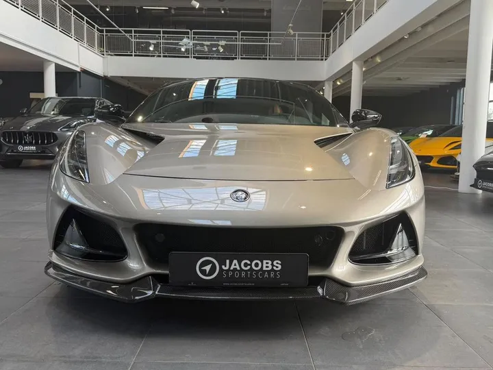 Lotus Emira
