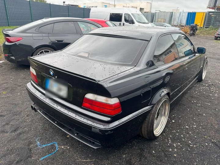 BMW 328