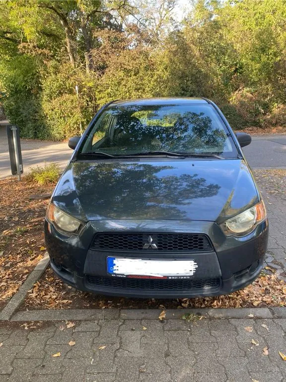 Mitsubishi Colt