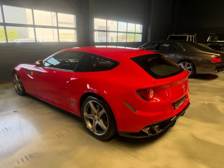 Ferrari FF
