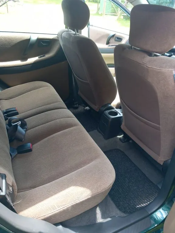 Suzuki Liana