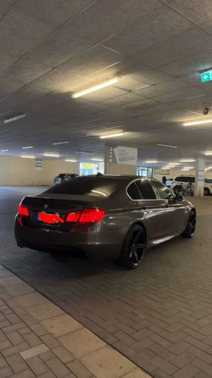 BMW 525
