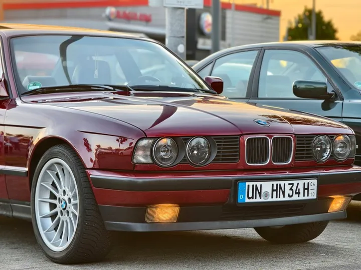 BMW 525