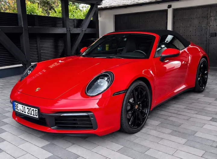 Porsche 992