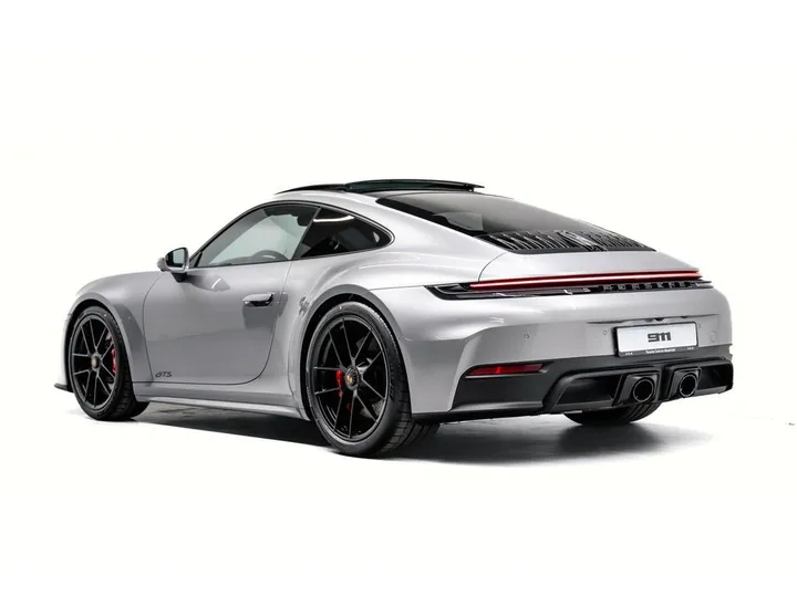 Porsche 992