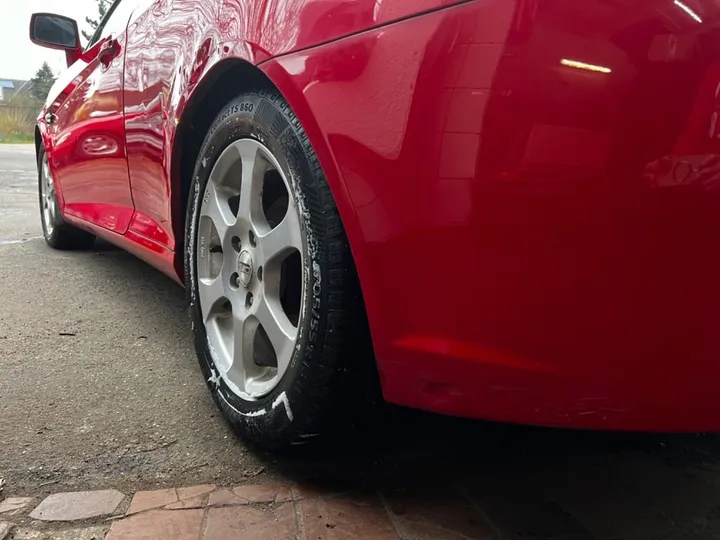 Hyundai Coupe