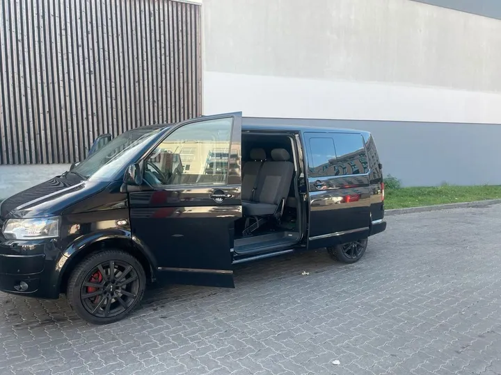 Volkswagen T5 Caravelle
