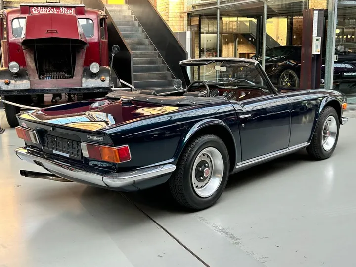 Triumph TR6