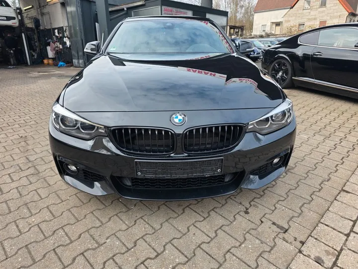 BMW 440