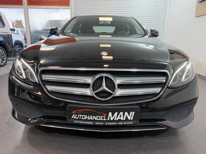 Mercedes-Benz E 200