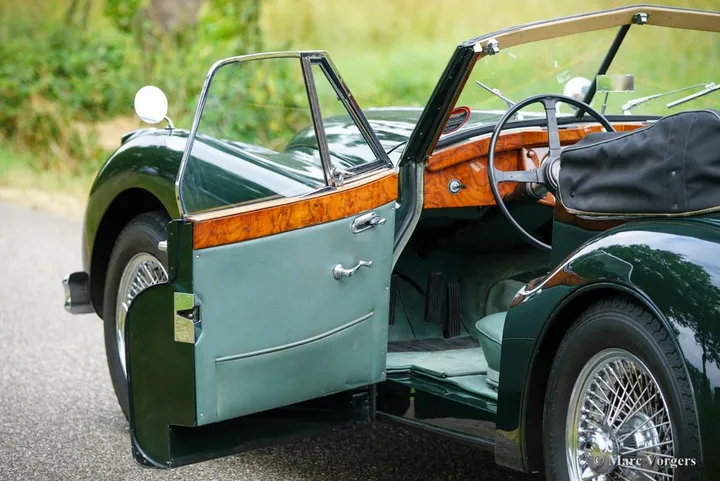Jaguar XK