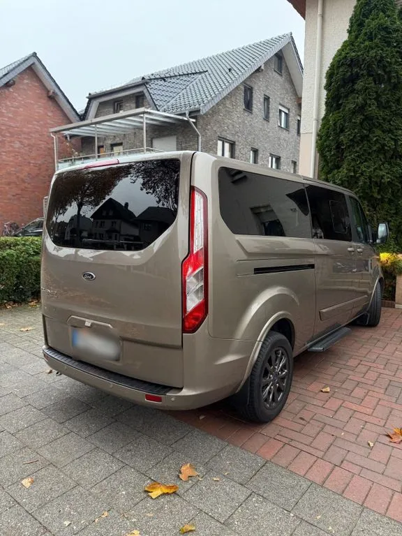 Ford Tourneo Custom