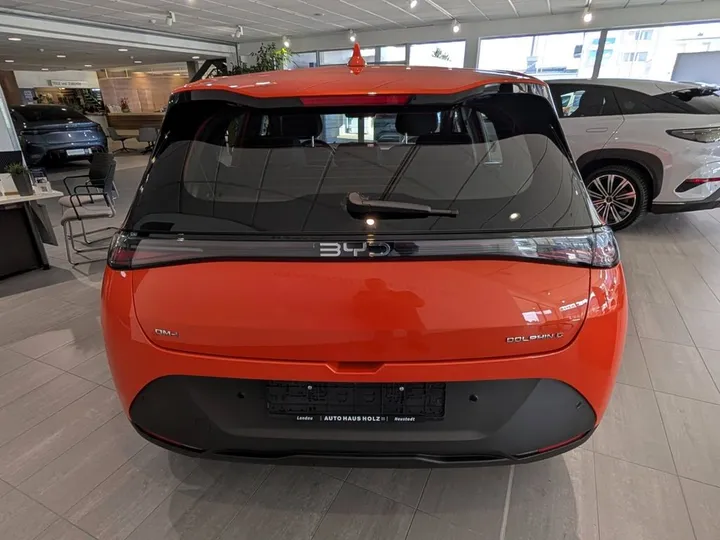 BYD DOLPHIN