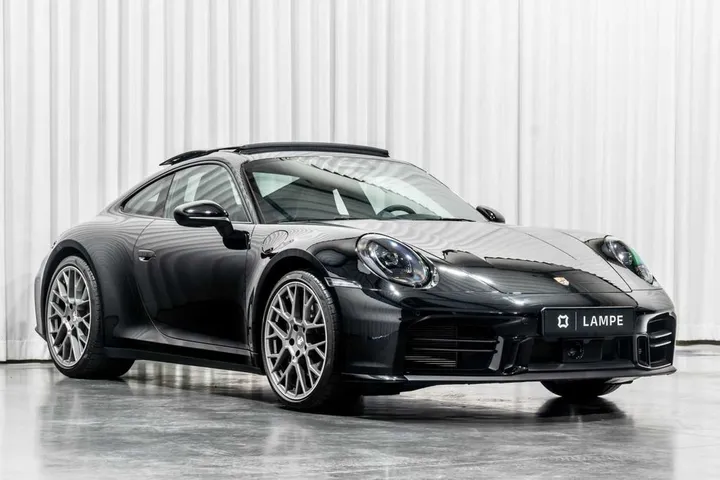 Porsche 992
