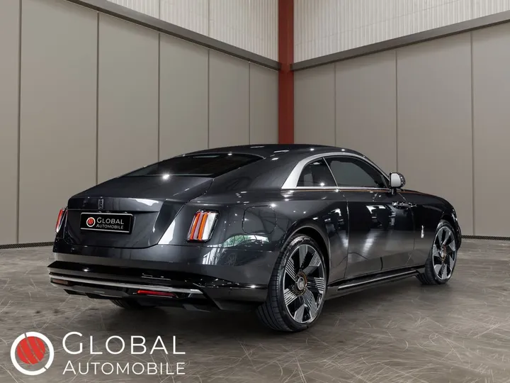 Rolls-Royce Spectre