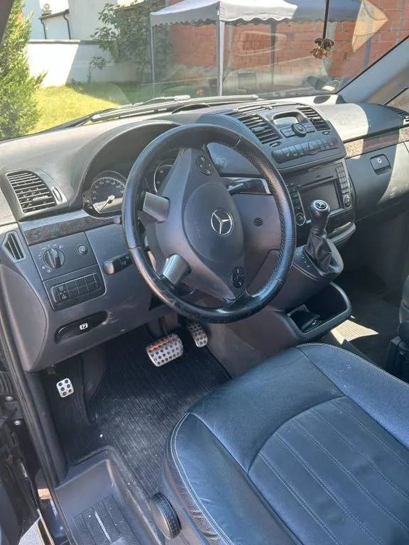 Mercedes-Benz Viano