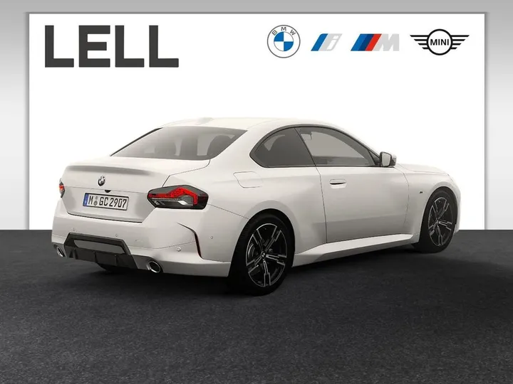 BMW 218