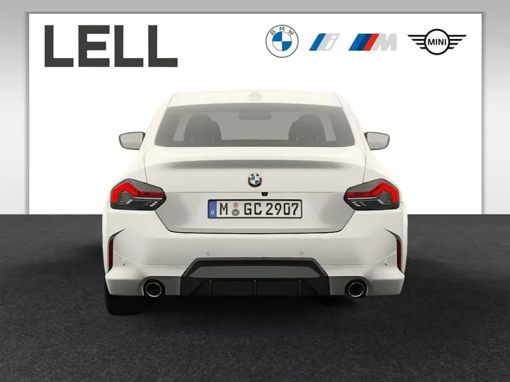 BMW 218