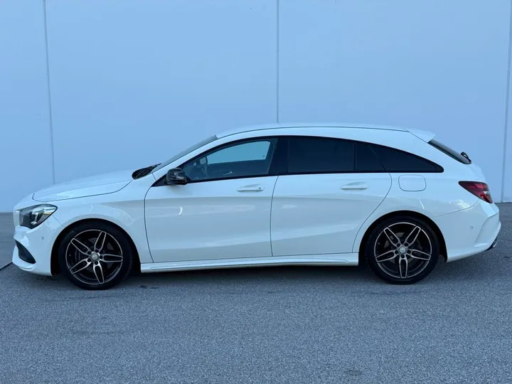 Mercedes-Benz CLA 220