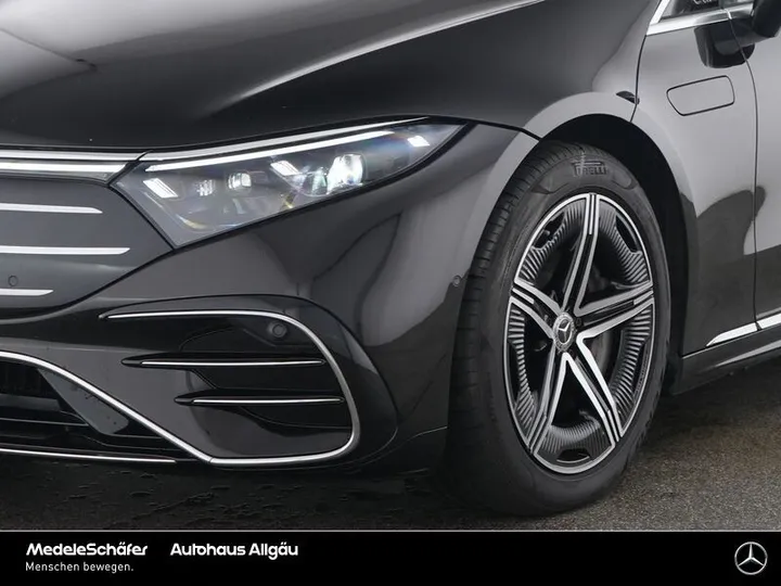 Mercedes-Benz EQS