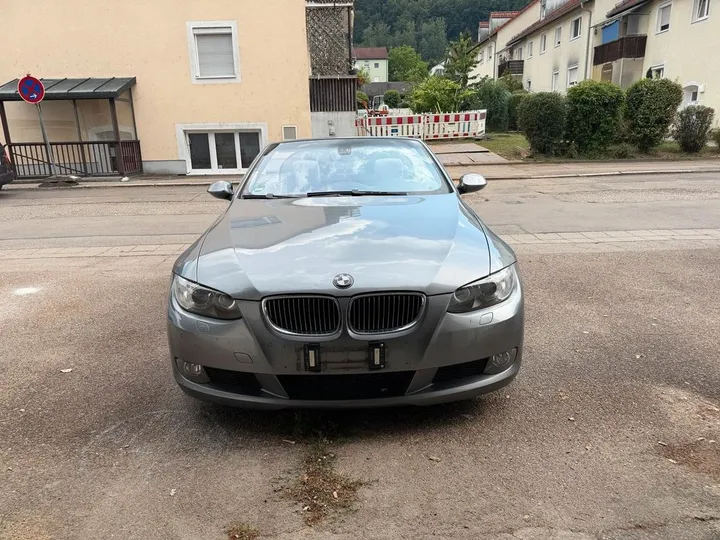 BMW 325