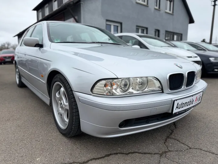 BMW 520