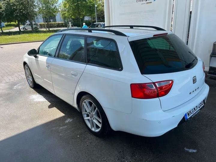 Seat Exeo