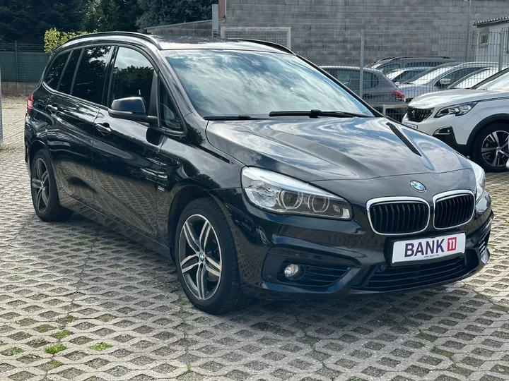 BMW 216