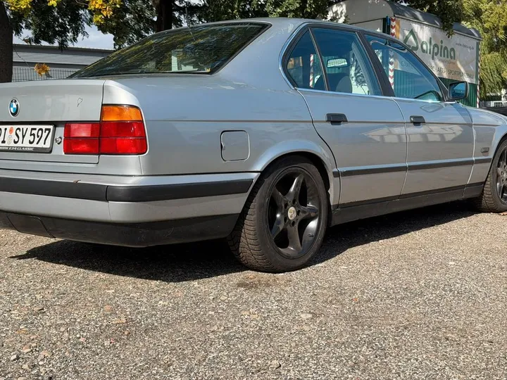 BMW 520