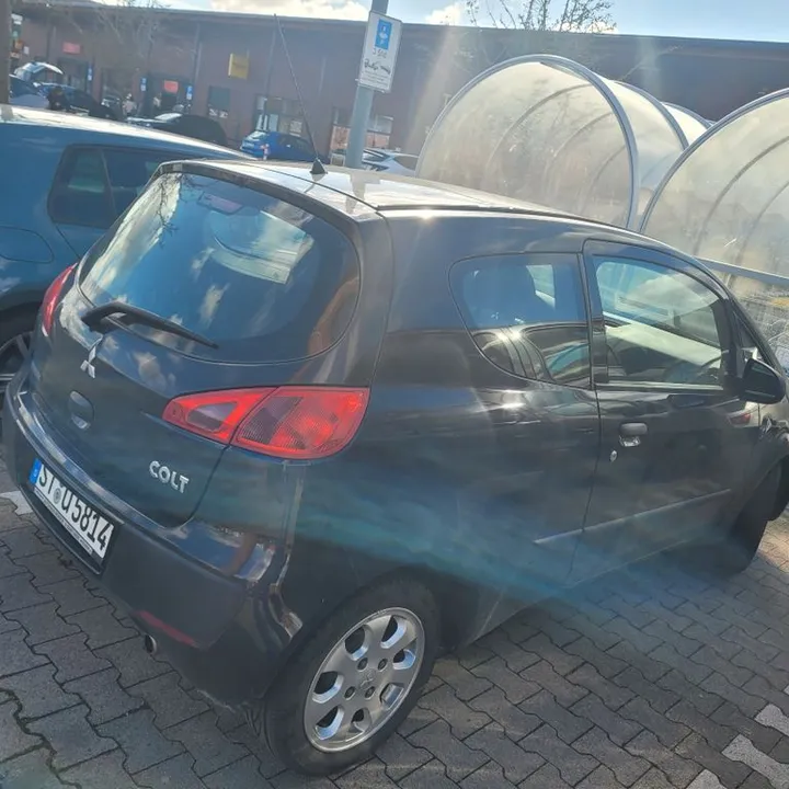 Mitsubishi Colt