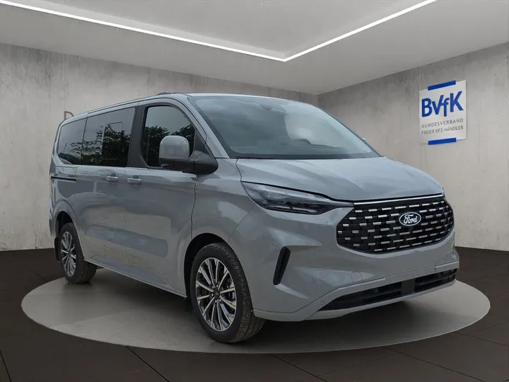 Ford Tourneo Custom