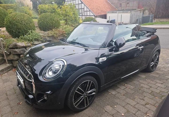 MINI Cooper S Cabrio