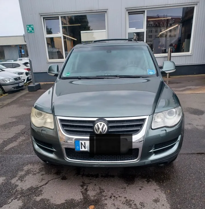 Volkswagen Touareg