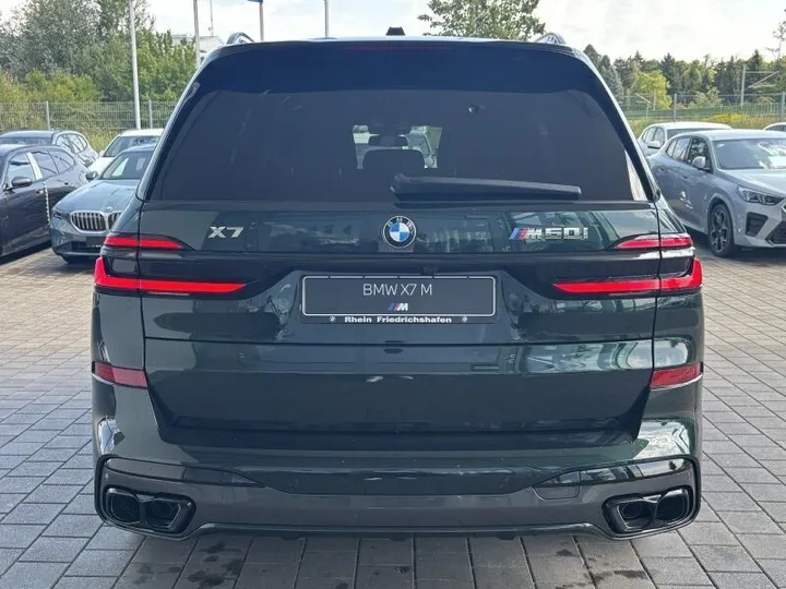 BMW X7 M60