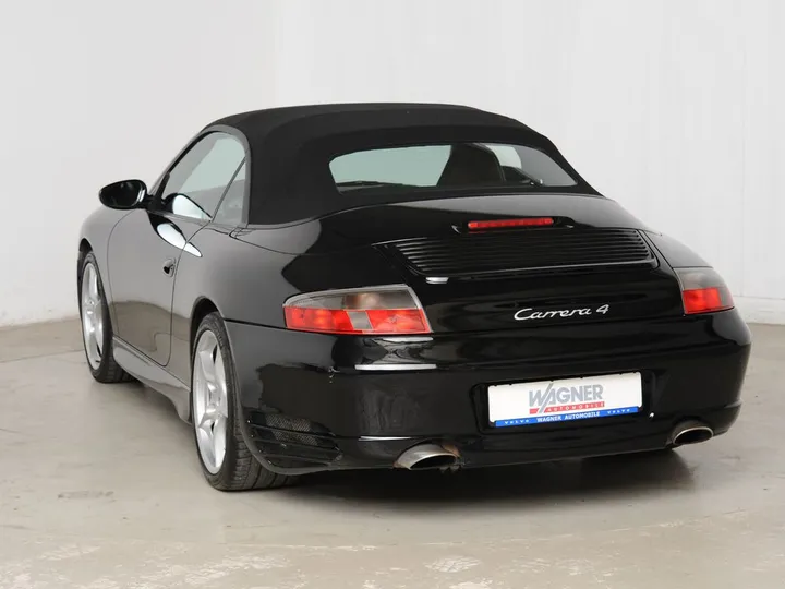 Porsche 996