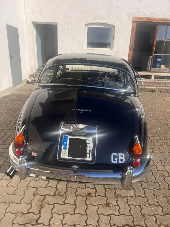 Jaguar MK II