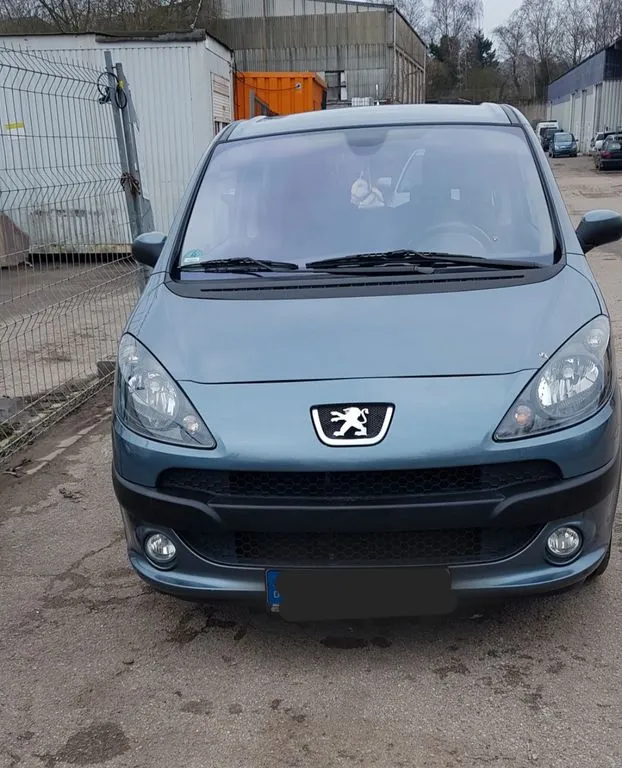 Peugeot 1007