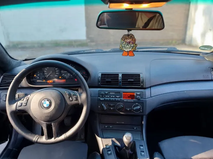 BMW 318