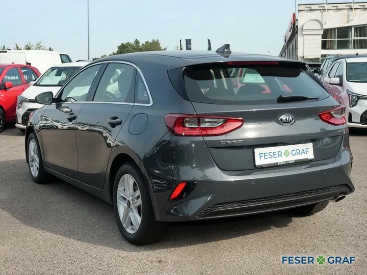 Kia cee'd / Ceed