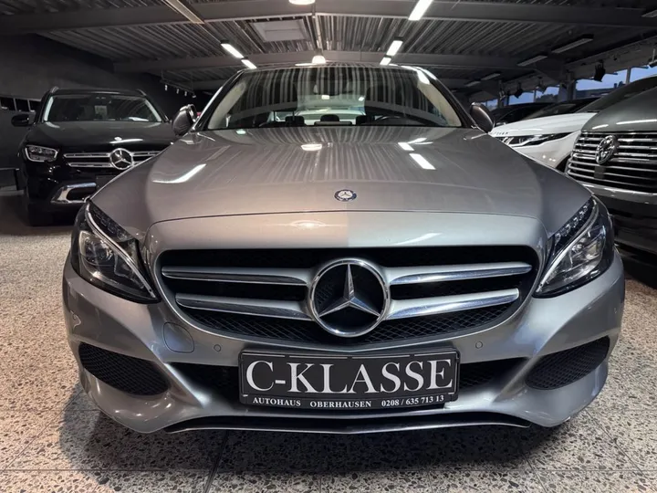 Mercedes-Benz C 220