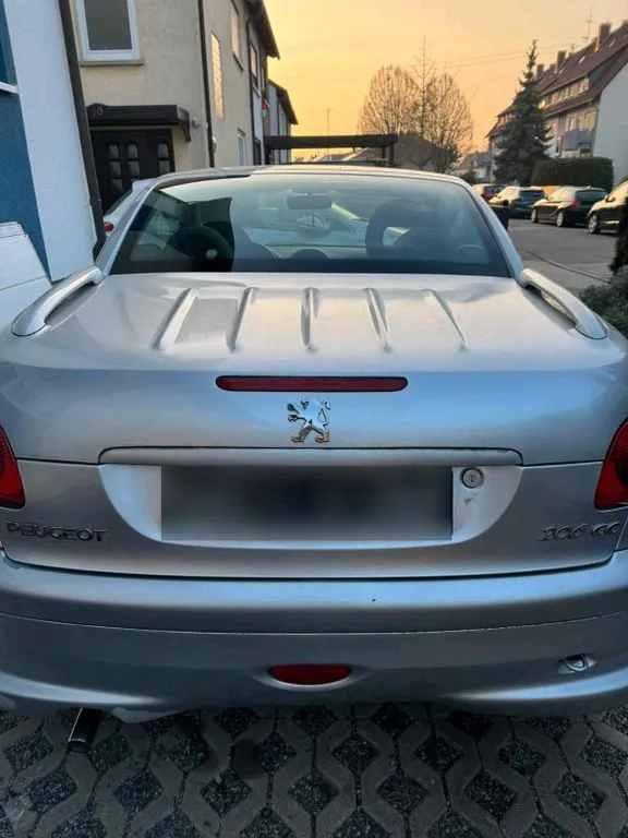 Peugeot 206