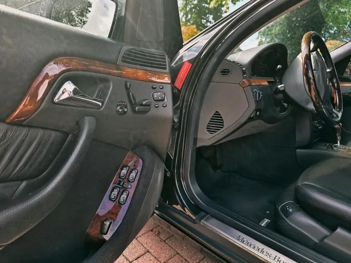 Mercedes-Benz S 320