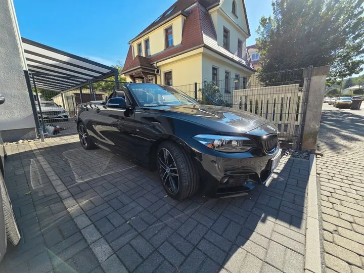 BMW 220