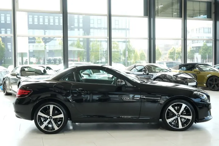 Mercedes-Benz SLC 250