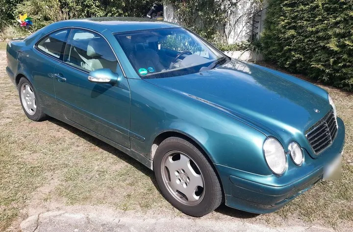 Mercedes-Benz CLK 320