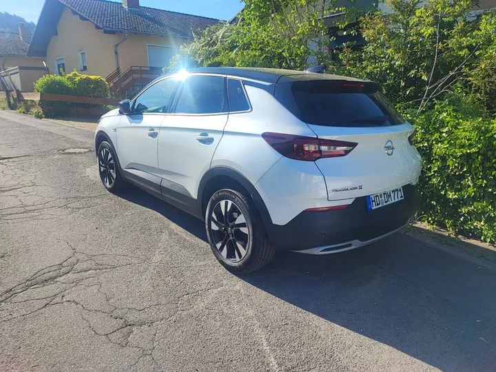 Opel Grandland (X)